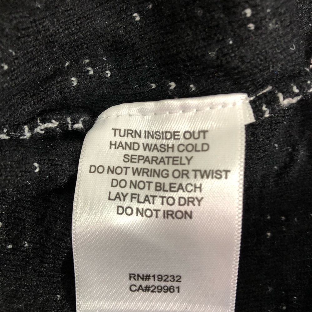 Alfred Dunner Theater Dist Asymmetric Sweater PXL - Picture 5 of 8